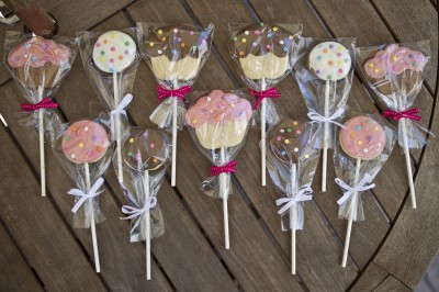 05-19-11_Cookie_Pops_Roeder_14